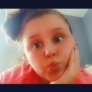 Meet your Posher, Alayna